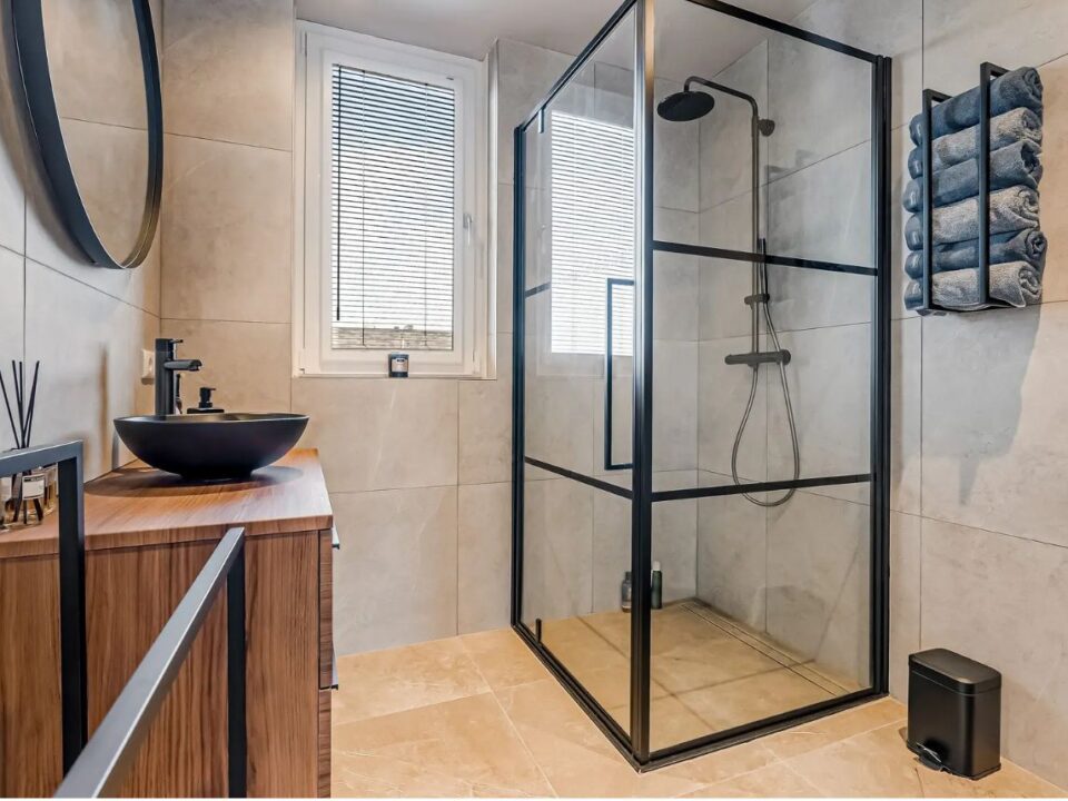 Rots Timmerwerken Badkamer badkamerrenovatie Assen